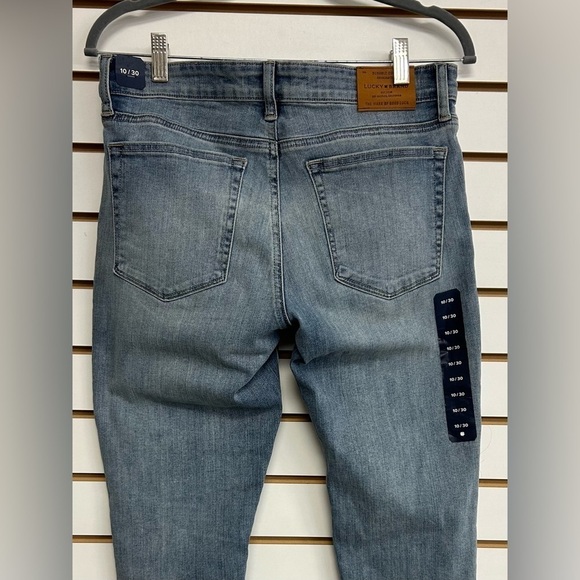 Lucky Brand Stella Skinny Distressed Jeans Frayed/Raw Hem NWT Size 10/30 Stretch - Picture 5 of 15